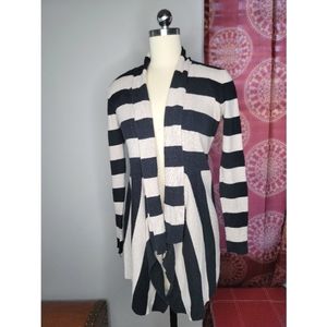 St. John's Bay Cardigan Sweater Black and Beige Size Small